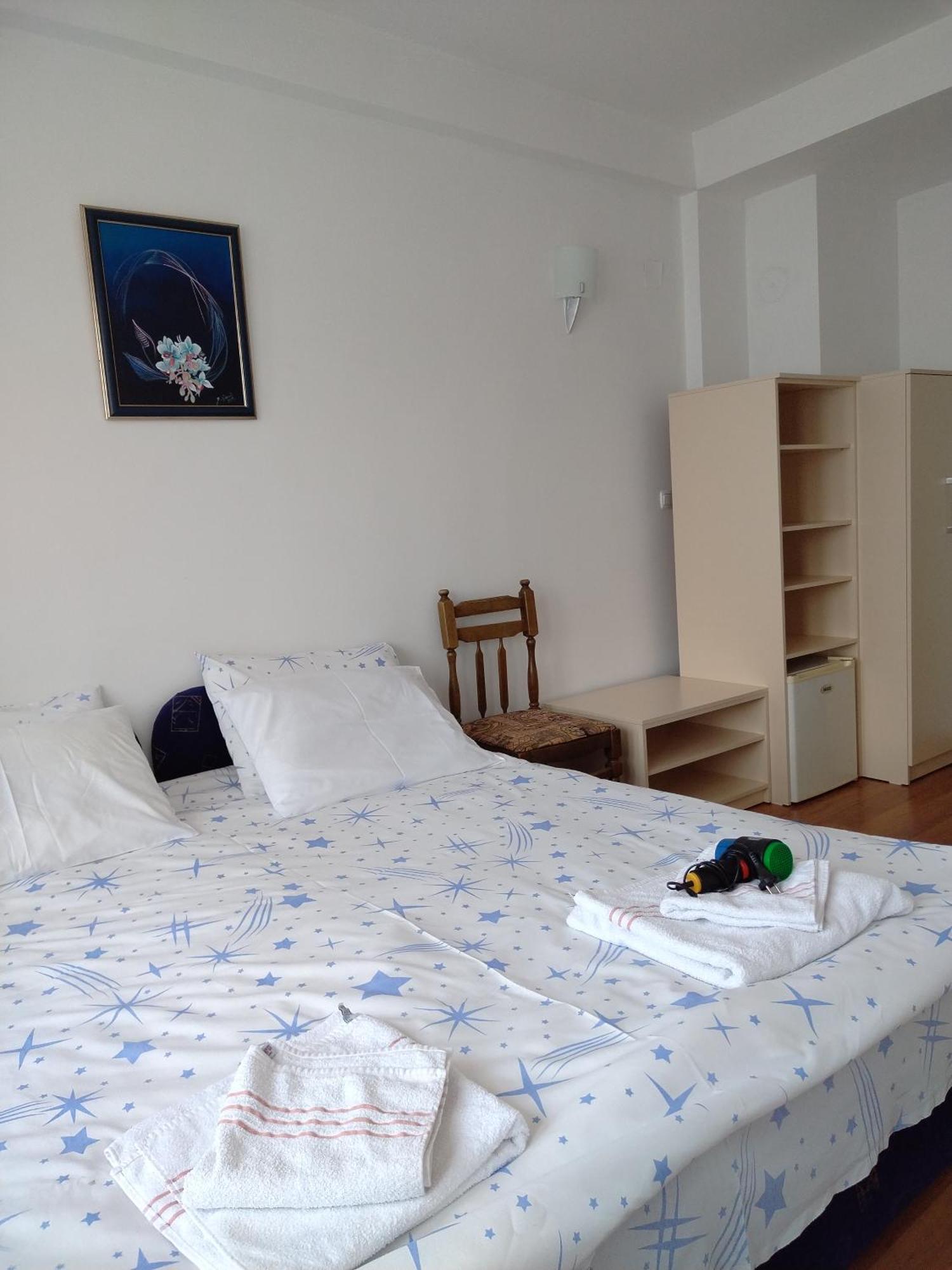 ホテル Orhidea House オフリド エクステリア 写真