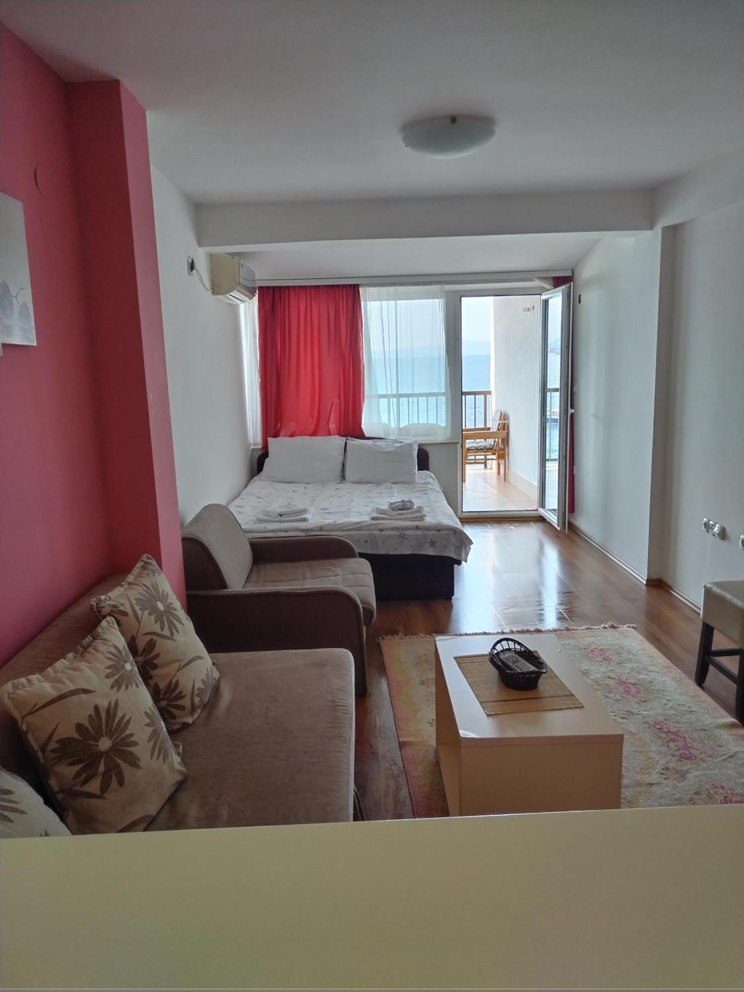 ホテル Orhidea House オフリド エクステリア 写真