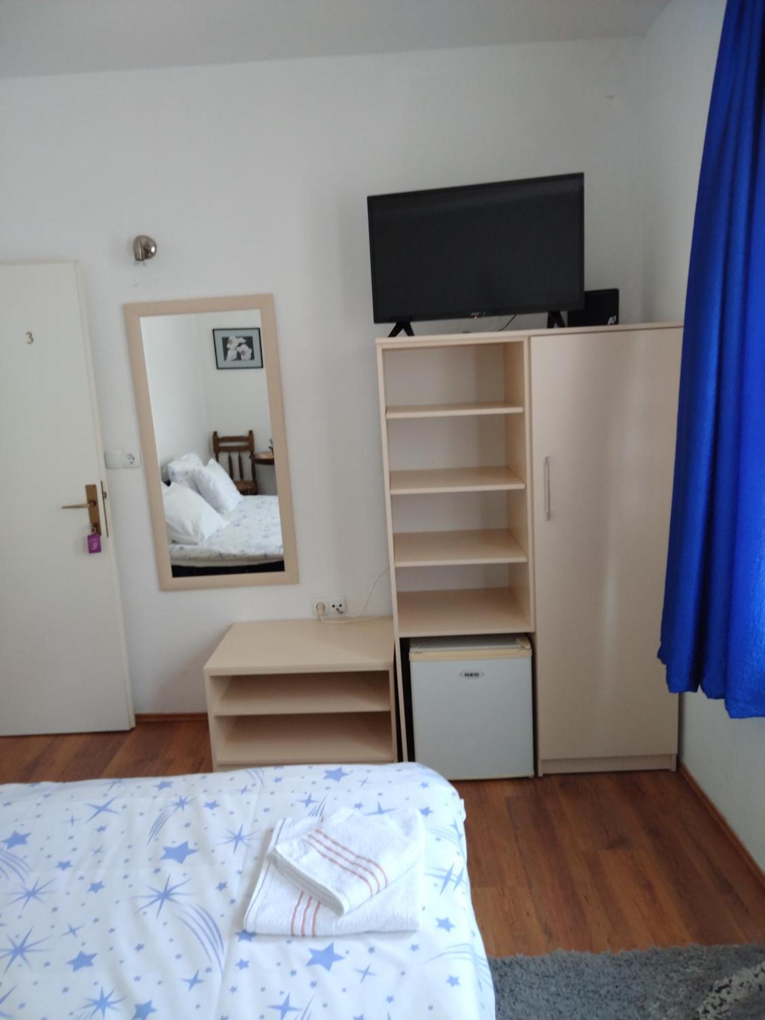 ホテル Orhidea House オフリド エクステリア 写真