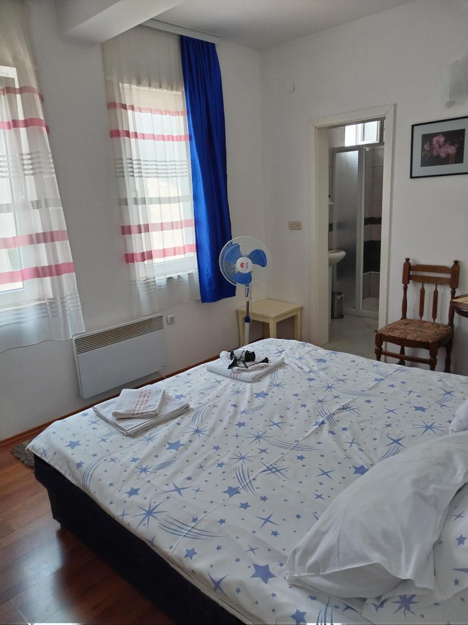 ホテル Orhidea House オフリド エクステリア 写真